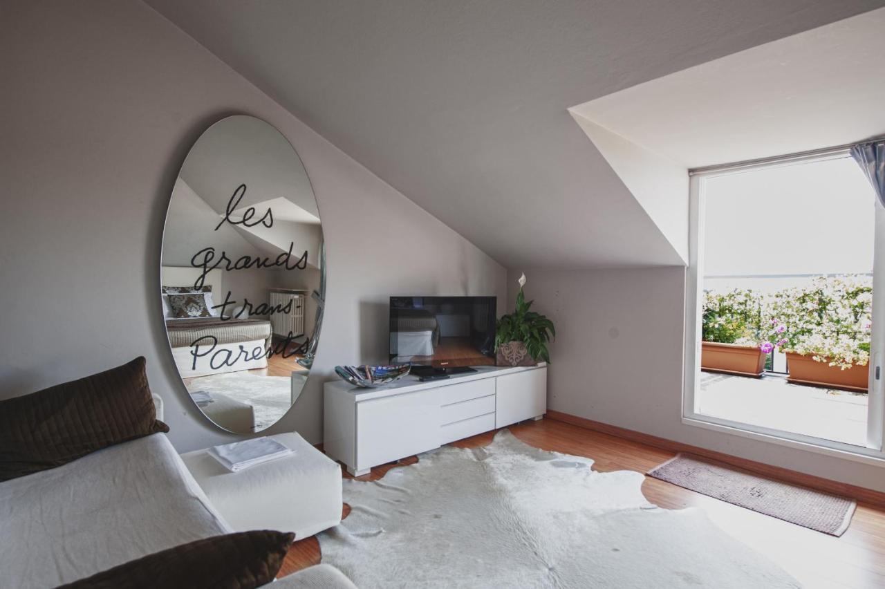 Cute & Cozy Terrace Apartment Bergamo Room photo